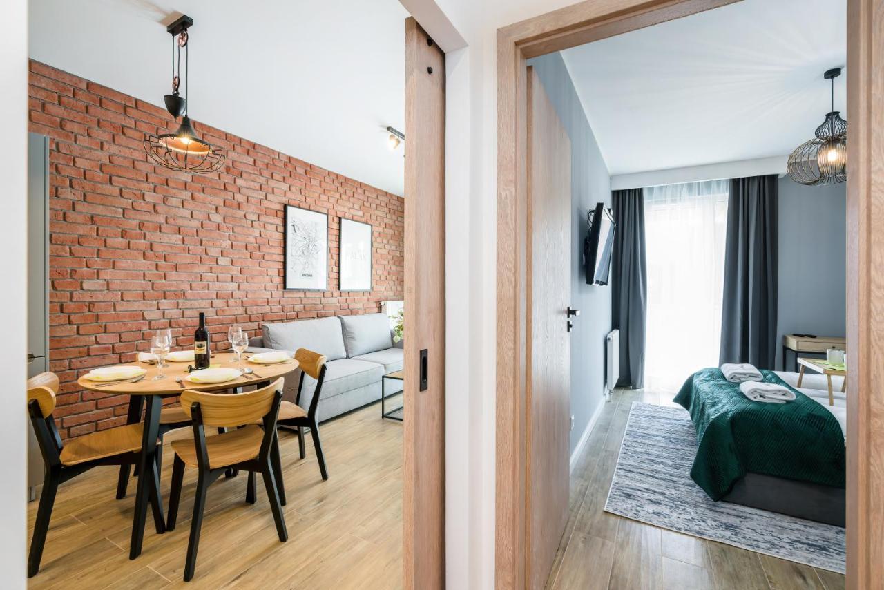 Premium Apartments Poznan Airport By Noclegi Renters المظهر الخارجي الصورة